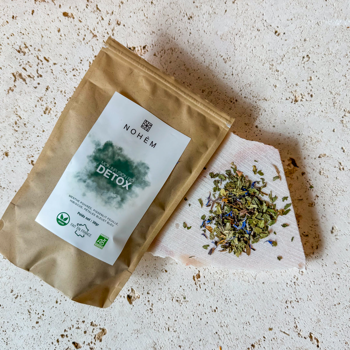 Organic detox herbal tea